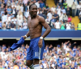 开云世界杯2026-奥运周期关键战启示录，从南非逆转巴萨看焦点战的制胜哲学