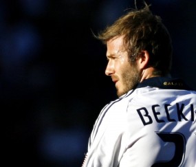 开云在线直播-英超争冠焦点战与瑞士风暴，足球世界的双重变奏