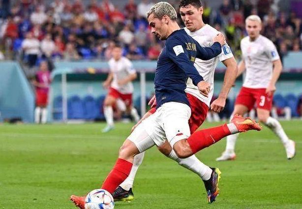 法国队翻盘波兰队,许昕点燃赛场 法国队翻盘波兰队,许昕点燃赛场